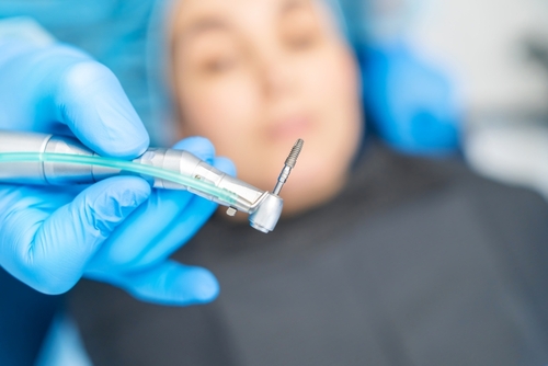 Implant Dentist in Cleveland, TN | Mini Dental Implants | Dr. Beard